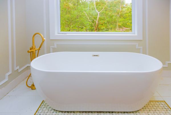 Cost of Tub Renovation Service in Livonia
