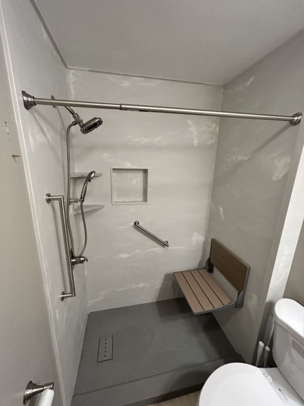 Top Tub To Shower Conversion Companies in Grosse Ile, MI